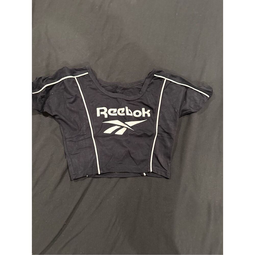Reebok black and white womens crop top fits a size XS / S work out top